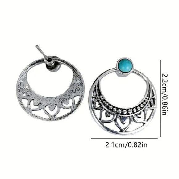Boho Western Southwest Silver Turquoise Round Earrings - Picture 4 of 4